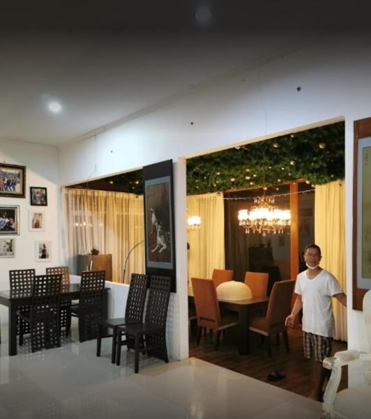 Villa Chacha At Macarena, Megamendung Exteriör bild