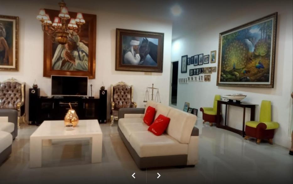 Villa Chacha At Macarena, Megamendung Exteriör bild